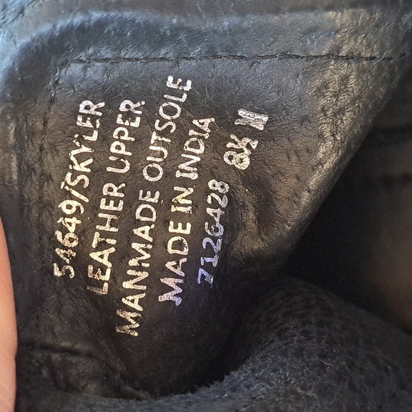 Diba Skyler Distressed Western Almond Toe Leather Slip-On Block Heel Booties - Picture 6 of 11